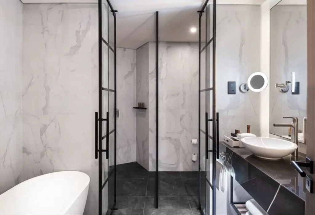 DAMAC Paramount Tower Hotel And Residences Dubai