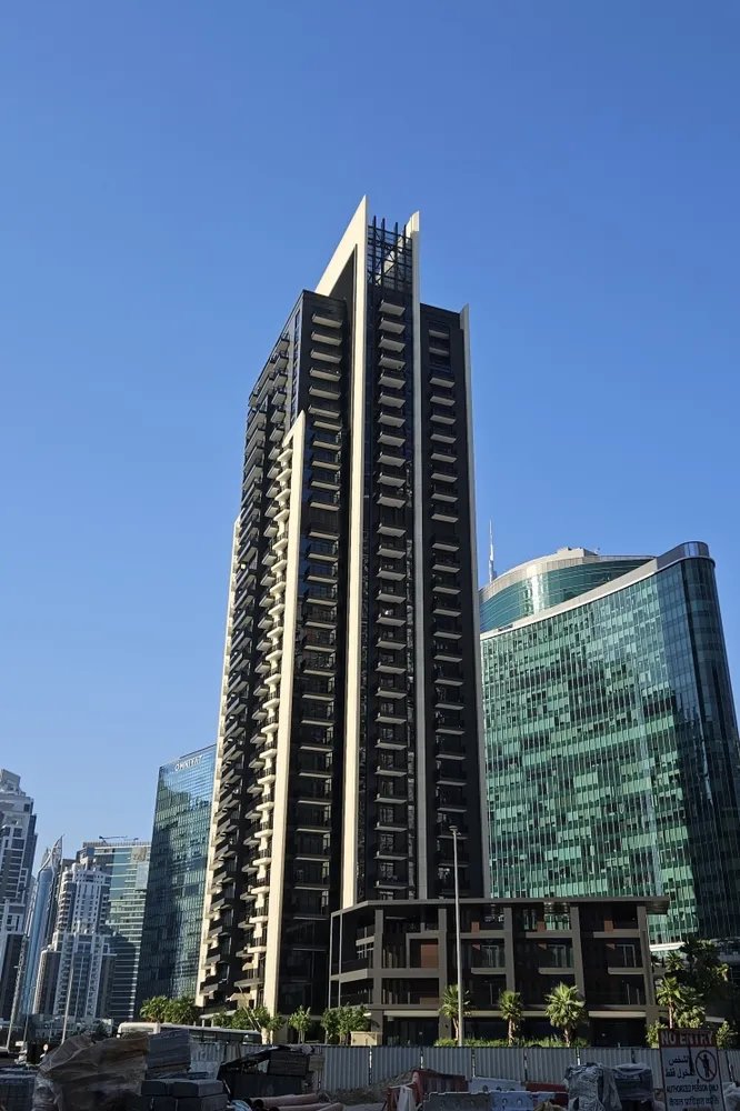 Анализ ROI квартиры в Ahad Residences: данные DLD и реальные сделки Continental Club Property LLC