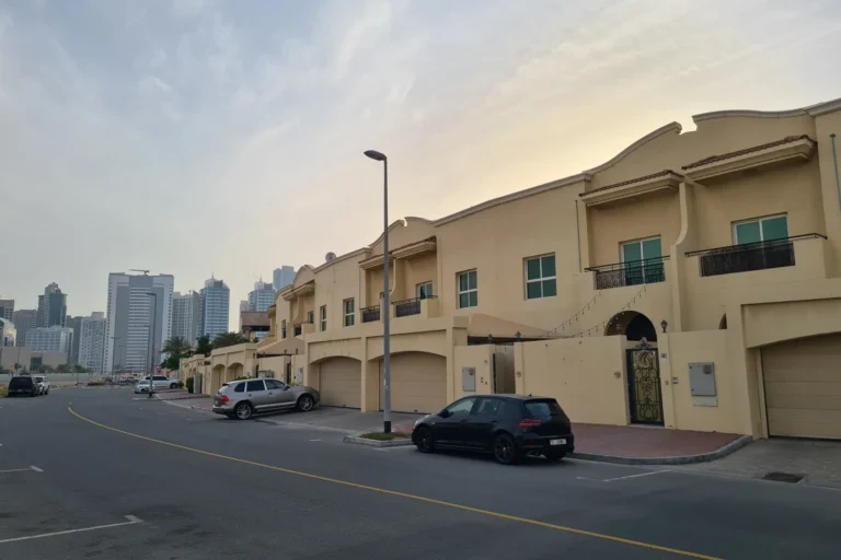 Al Hassani Compound Al Barsha
