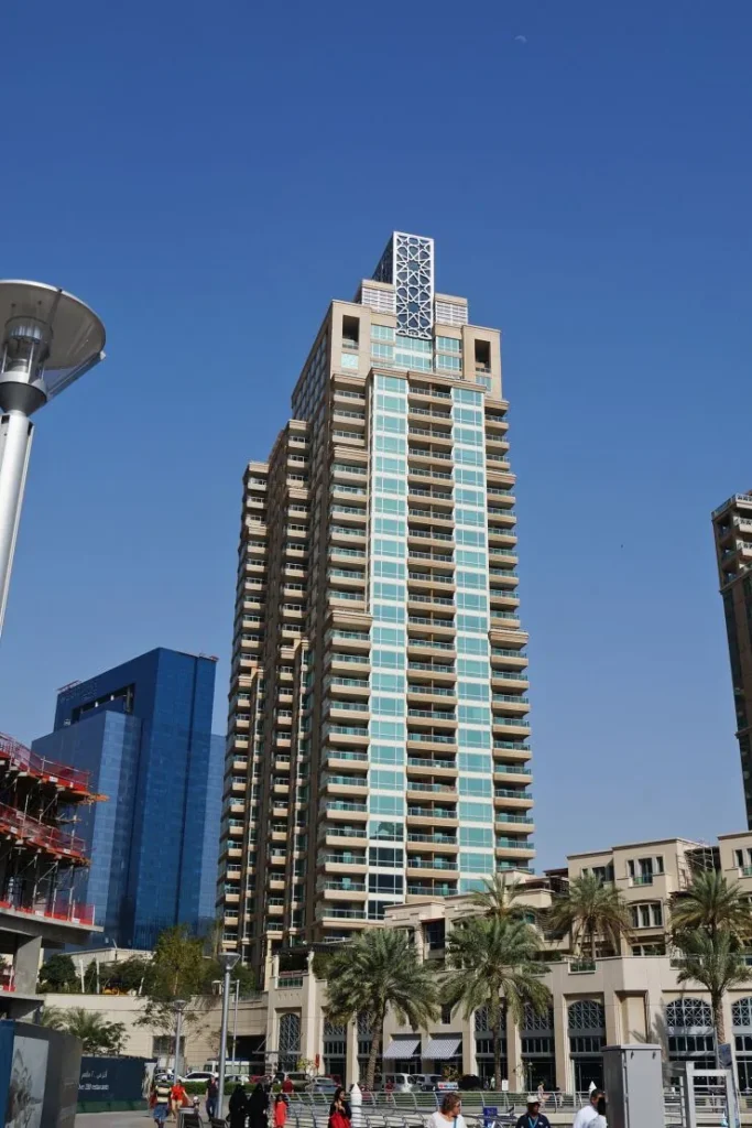tower from the promenade side, Al Mass Tower, Dubai Marina, Dubai