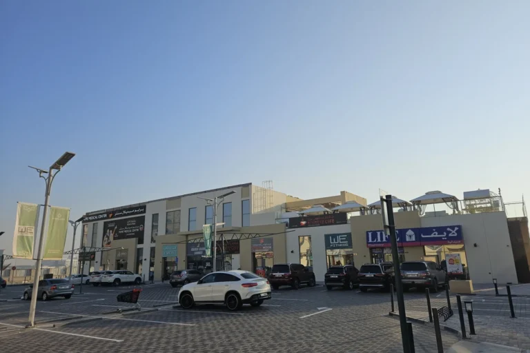 Andalusia Mall Living Legends