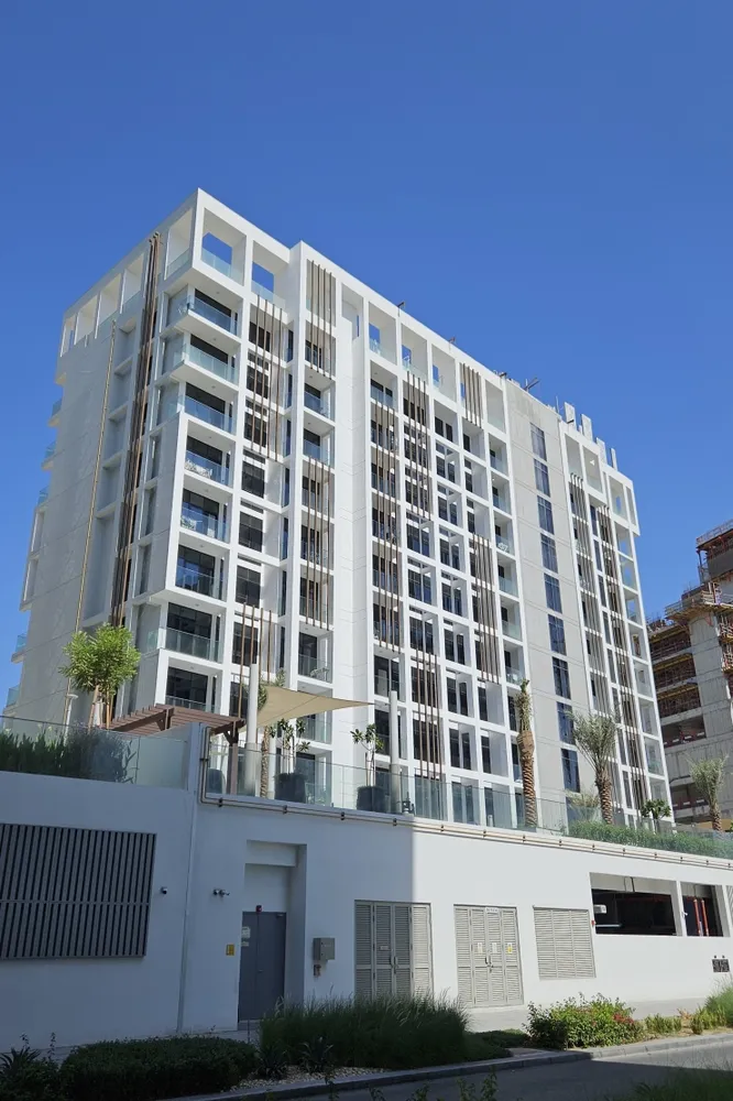 ROI analysis of apartment in Azizi Riviera 40: DLD data and real deals ROI analysis of apartment in Azizi Riviera 40: DLD data and real deals Continental Club Property LLC