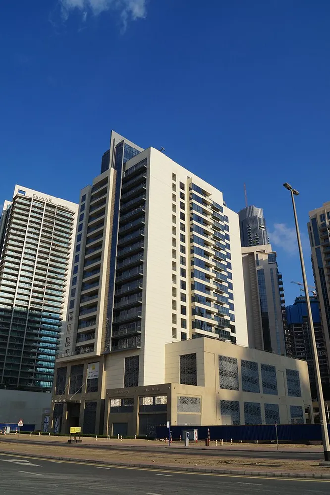 ROI analysis of apartment in BAHWAN TOWER: DLD data and real deals ROI analysis of apartment in BAHWAN TOWER: DLD data and real deals Continental Club Property LLC