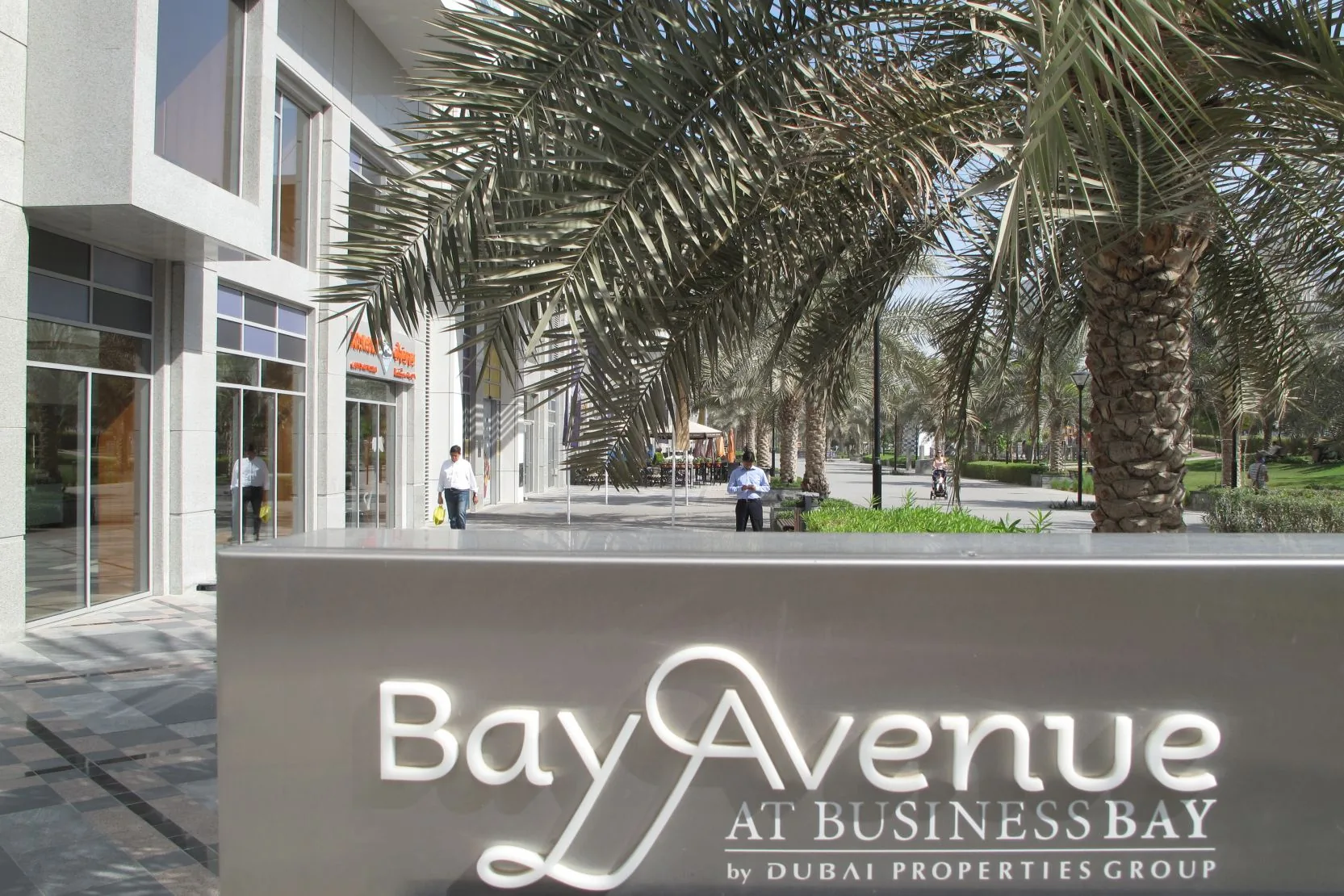 Bay Avenue Mall & Park