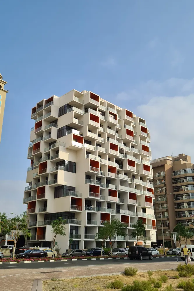 ROI analysis of apartment in BINGHATTI APARTMENTS: DLD data and real deals Continental Club Property LLC