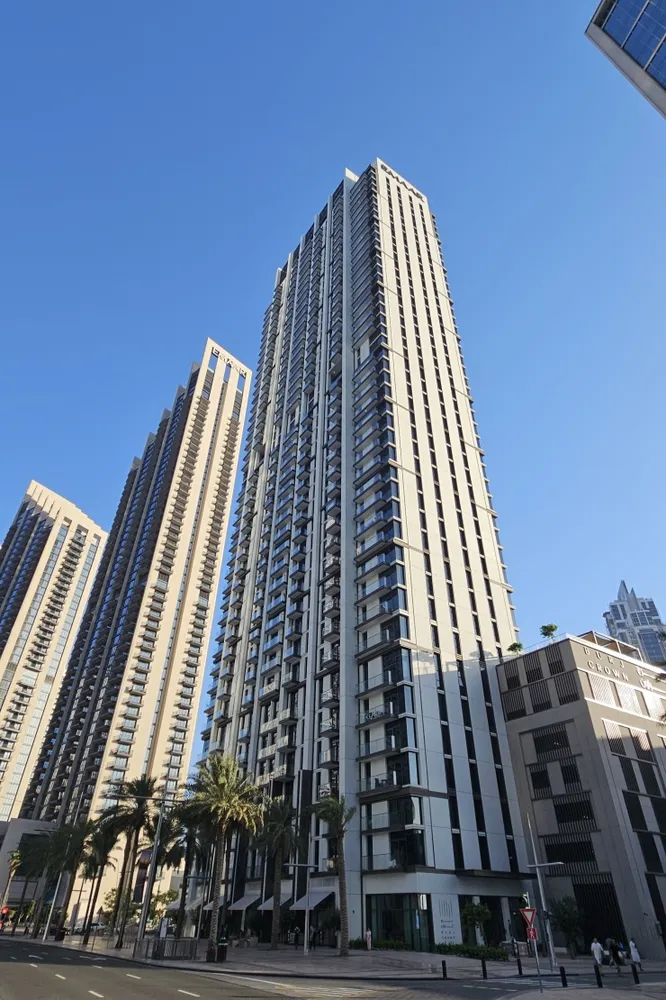 ROI analysis of apartment in Burj Crown: DLD data and real deals