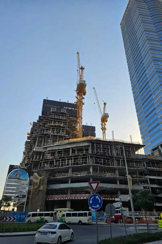 Chic Tower by de Grisogono, Business Bay – by Damac Properties LLC | Continental Club Dubai