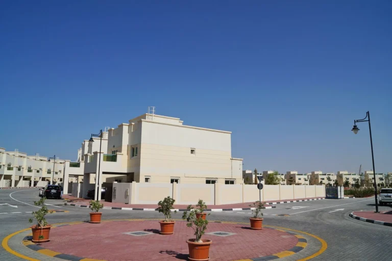 Circle Villas