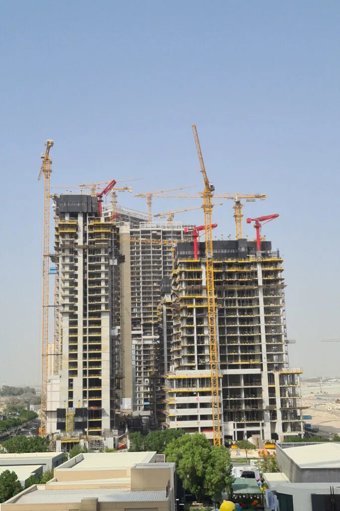 Crest Grande, Sobha Hartland – by Sobha Realty | Continental Club Dubai