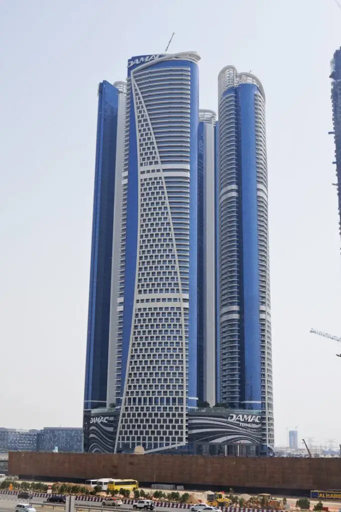 Damac Towers by Paramount, Business Bay – by Damac Properties LLC | Continental Club Dubai