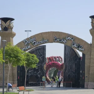 Dubai Miracle Garden - Lyygf