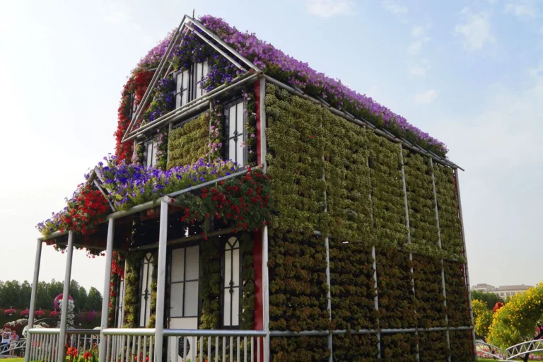 Dubai Miracle Garden