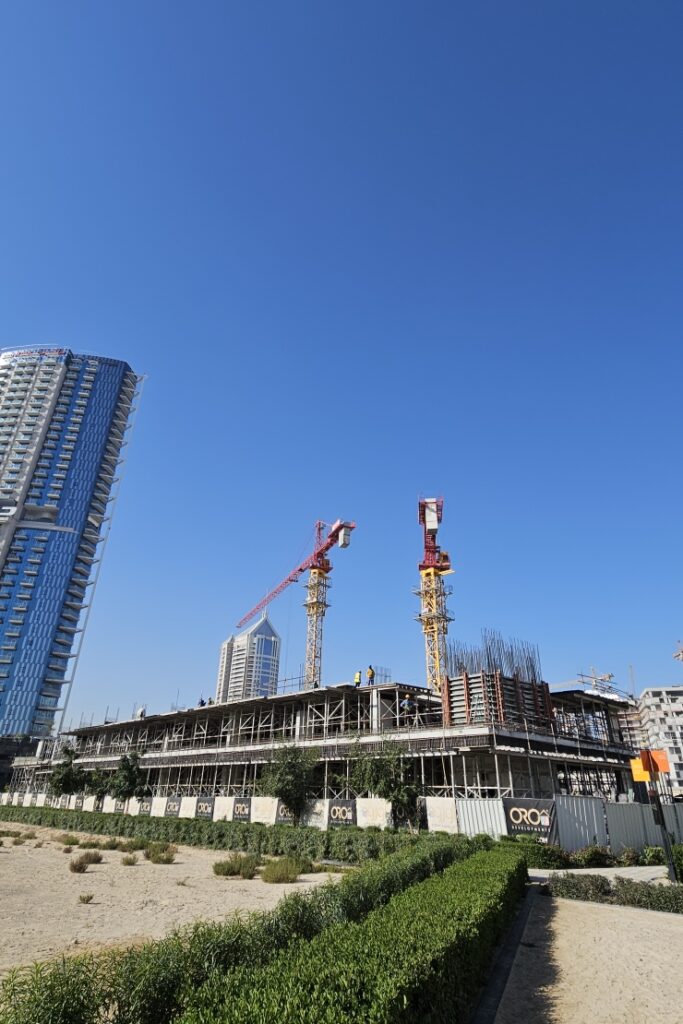Elano by Oro24 – buy apartment in Dubai with Continental Club