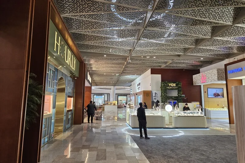 Galleria Mall Al Wasl