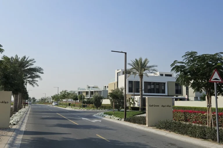 Golf Grove