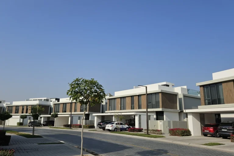 Golf Grove