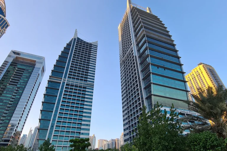 JLT Cluster P