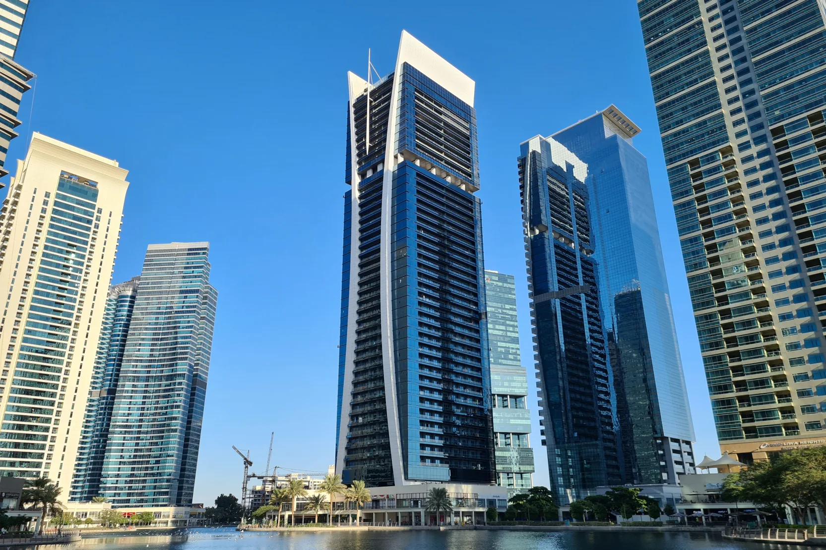 JLT Cluster V