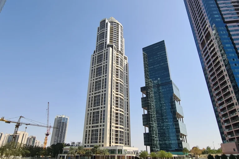 JLT Cluster Y