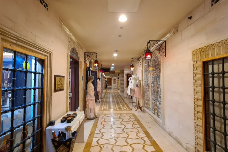 Khan Murjan Souk