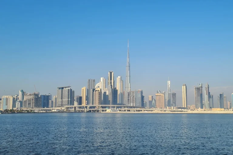 Dubai or Istanbul: Relocation Routes Compared