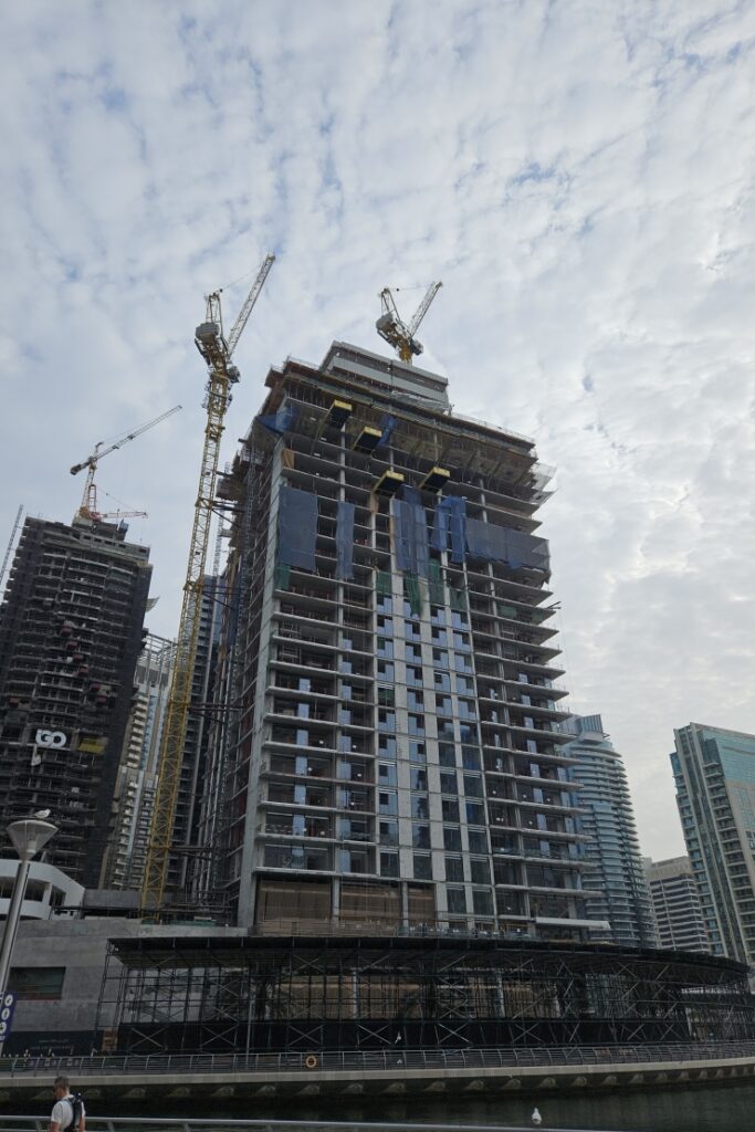 Marina Shores, Dubai Marina – buy apartment in Dubai with Continental Club