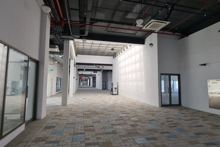 Marina View Mall at Port Rashid