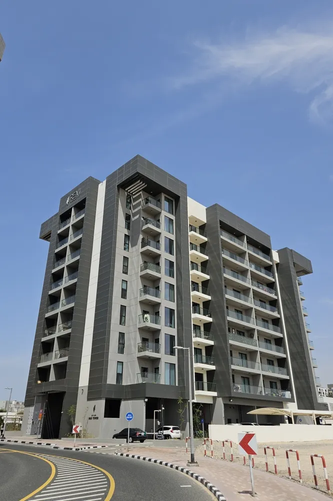 ROI analysis of apartment in MAS Tower: DLD data and real deals