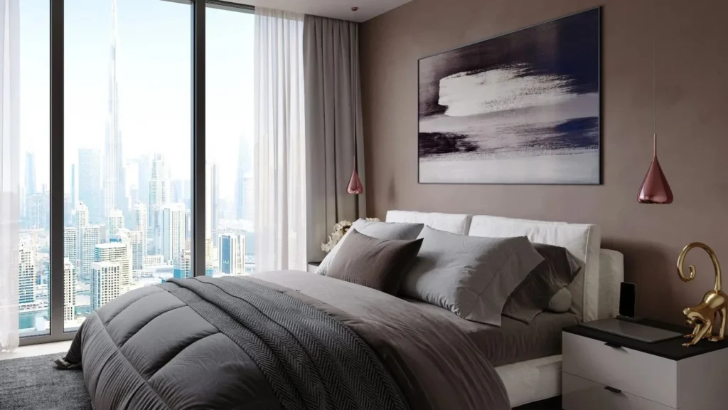 Спальня с кроватью и видом на город в апартаментах Sobha Creek Vistas Heights Tower B Sobha Hartland