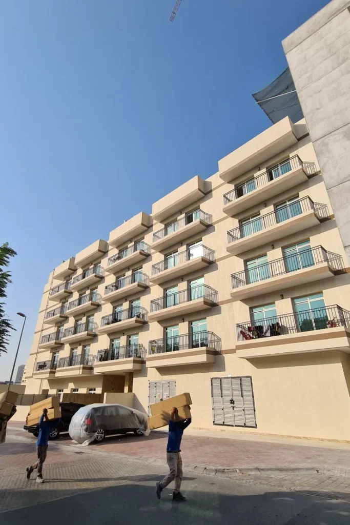 building facade, May Residence Tower 1, JVC District 10, Dubai