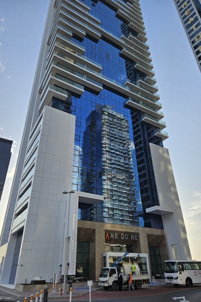 Me Do Re Residential Tower, Jumeirah Lakes Towers – by Me Do Re Properties | Continental Club Dubai