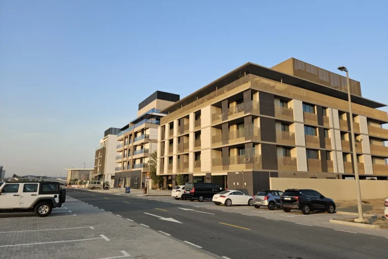 Meydan Avenue