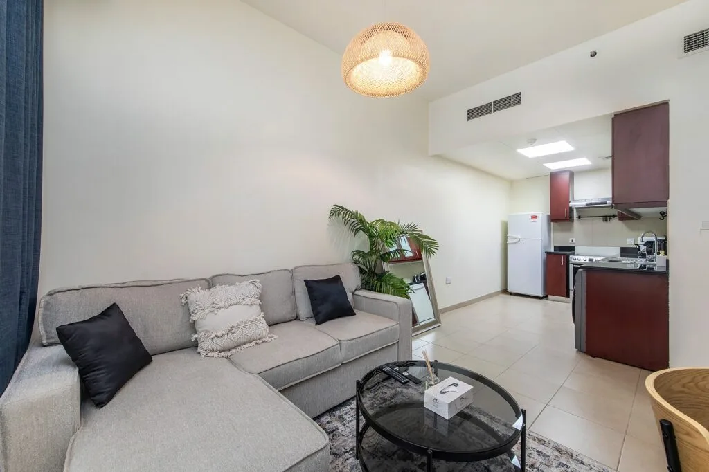 Bahar 6 apartment living room