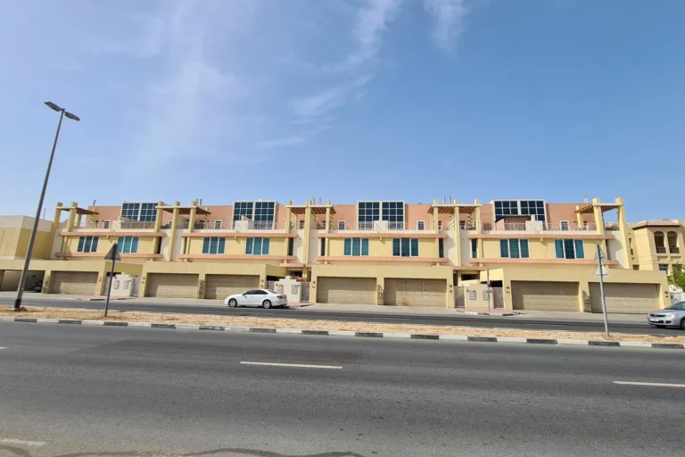 Mostafa Bin Abdullatif 18 Villas