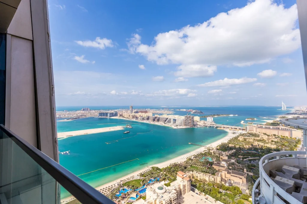 3 Bedroom Apartment in Ocean Heights — Dubai Marina — Dubai