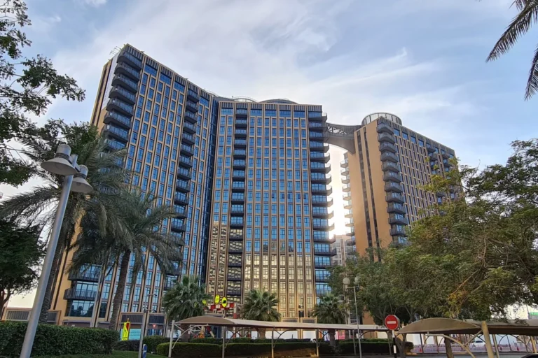 Osha Plaza