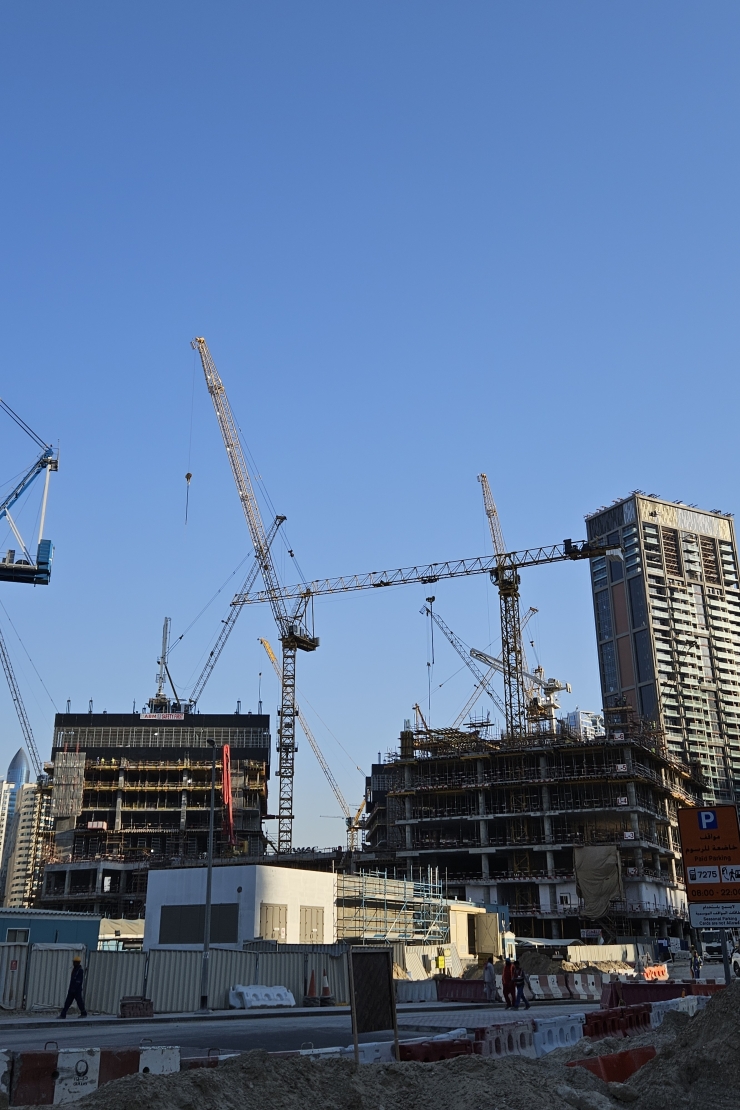 How to sell an apartment in Dubai in Peninsula Four – analysis 2025 Continental Club Property LLC