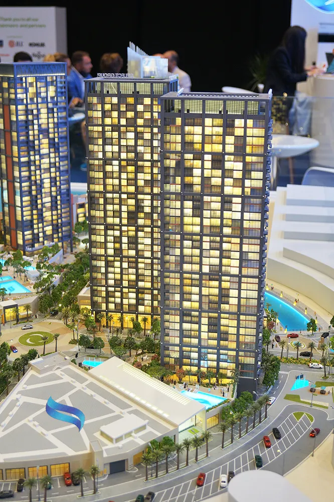 ROI analysis of apartment in Peninsula Two: DLD data and real deals