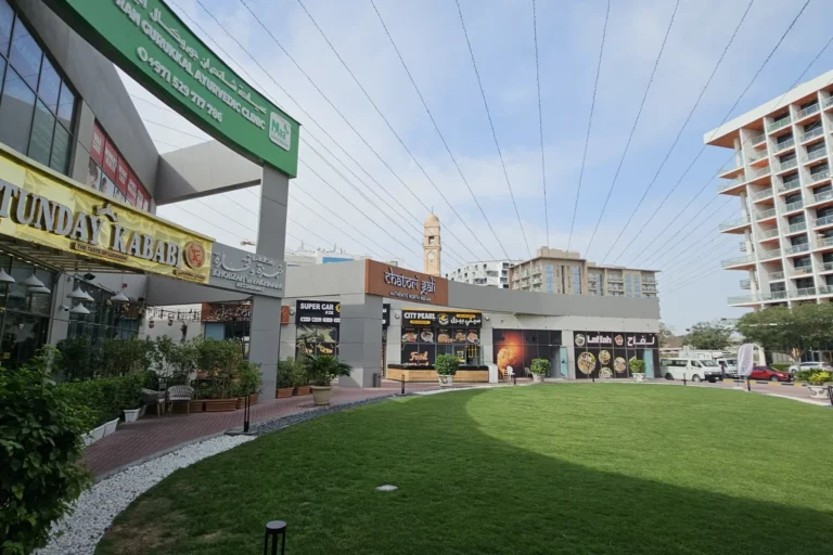 Q1 Mall Silicon Oasis