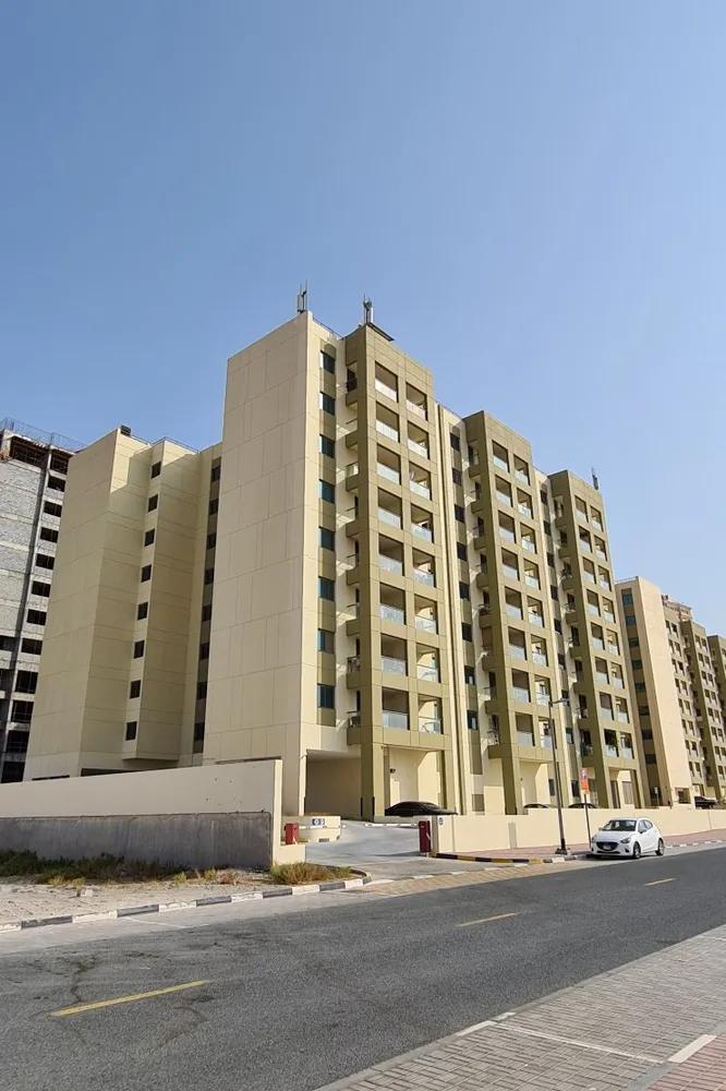 ROI analysis of apartment in Sapphire Residence: DLD data and real deals Continental Club Property LLC