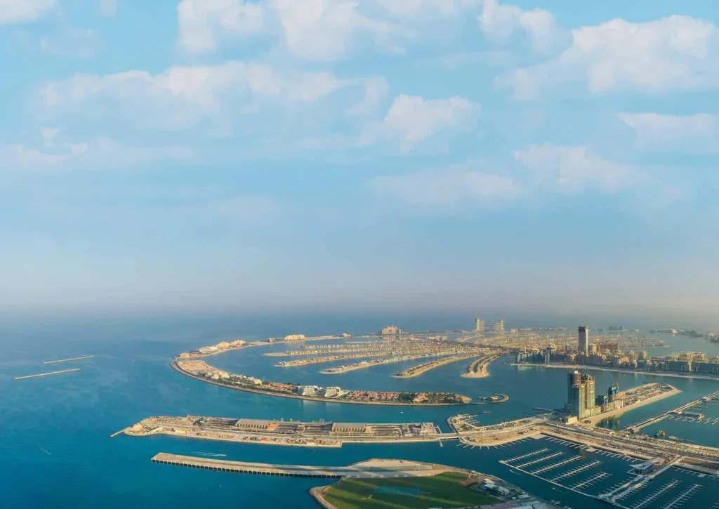 Six Senses Residences The Palm, Dubai by Select Global Development in The Palm Crescent, Dubai