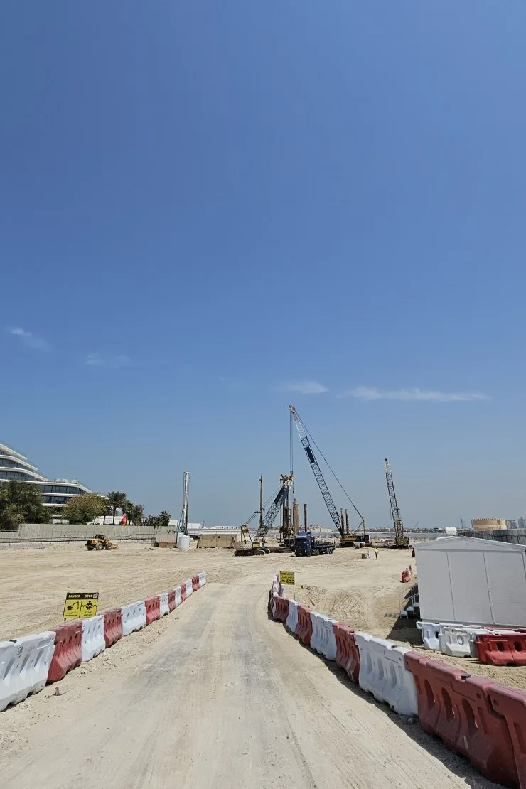 Как купить недвижимость в Дубае в SLS Residences the Palm – анализ 2026