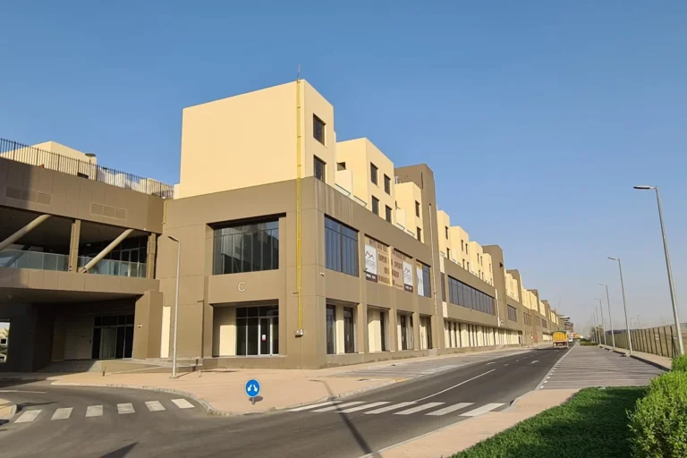 Souk Warsan Block C