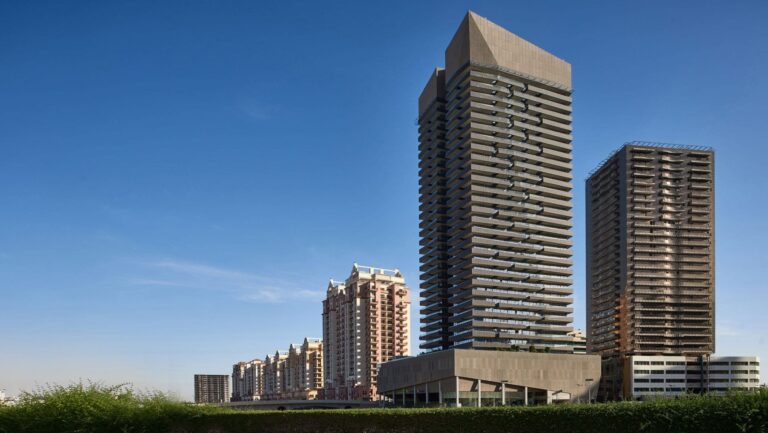 How to buy an apartment in Dubai in The Matrix – analysis 2025