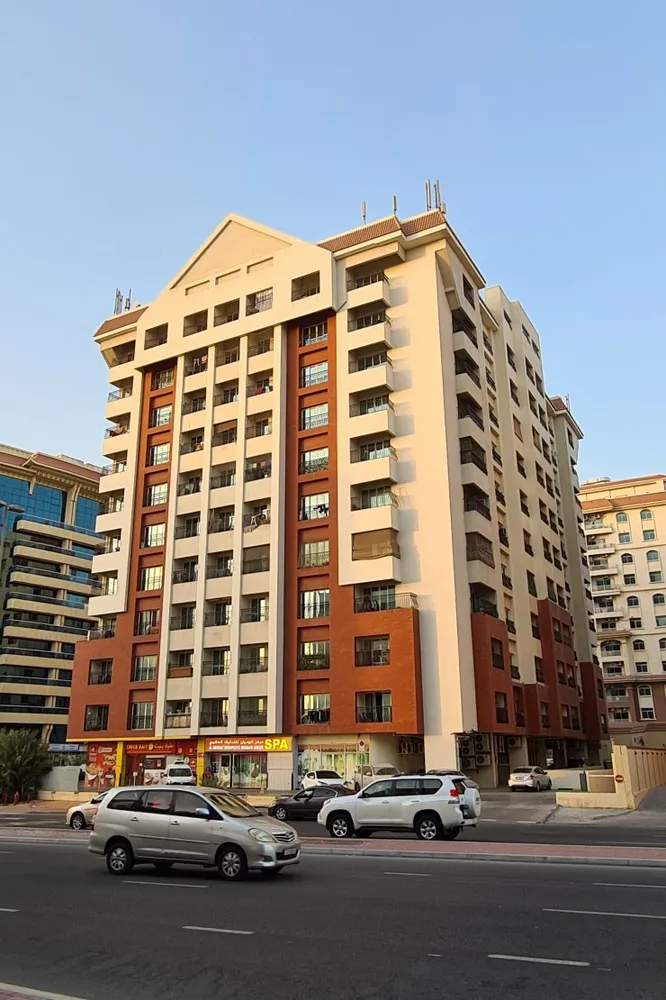 ROI analysis of apartment in Trafalgar Central: DLD data and real deals Continental Club Property LLC